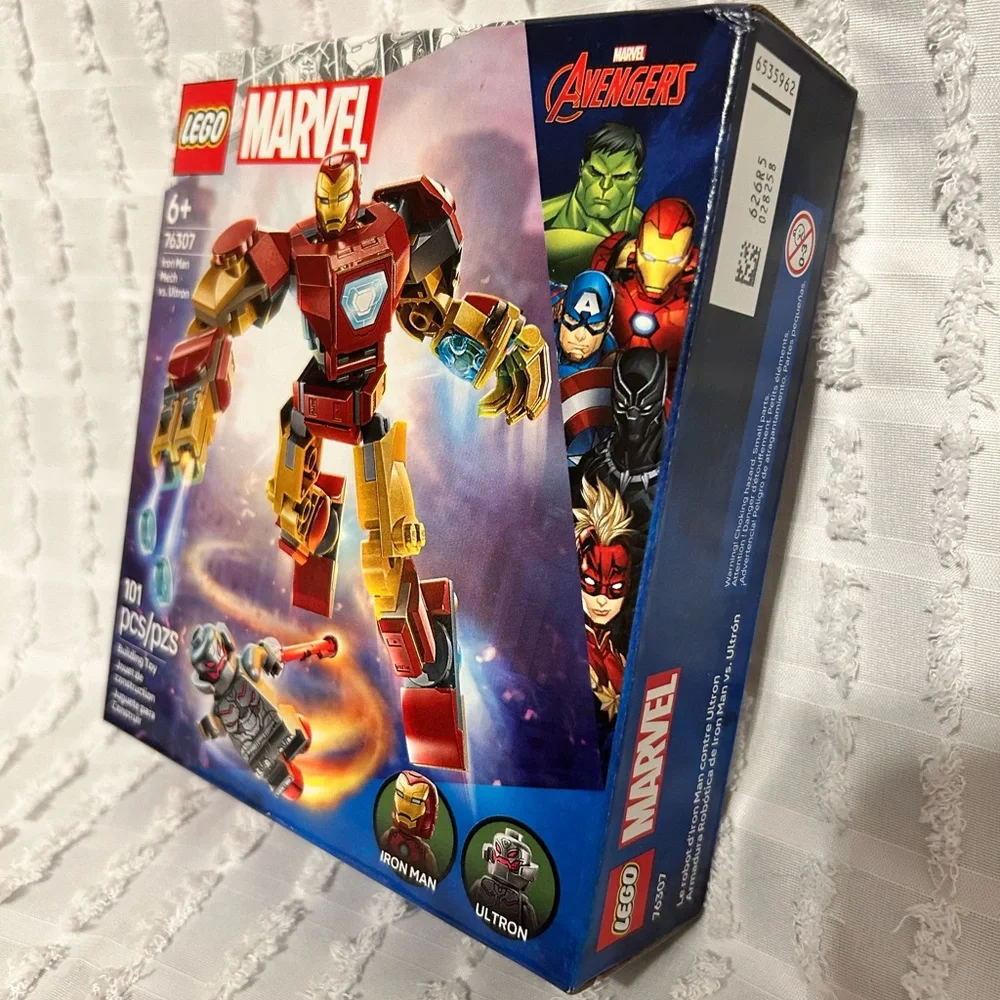 Iron Man Lego Marvel Mech vs Ultron NWT‎